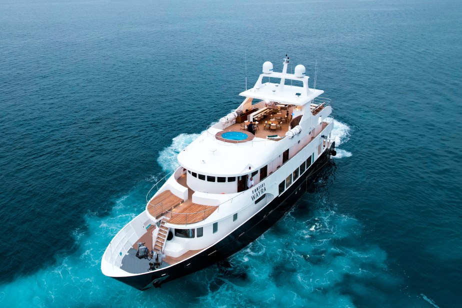 INTRODUCING KONTIKI EXPEDITIONS:  SUPERYACHT LUXURY CRUISING ALONG COASTAL ECUADOR