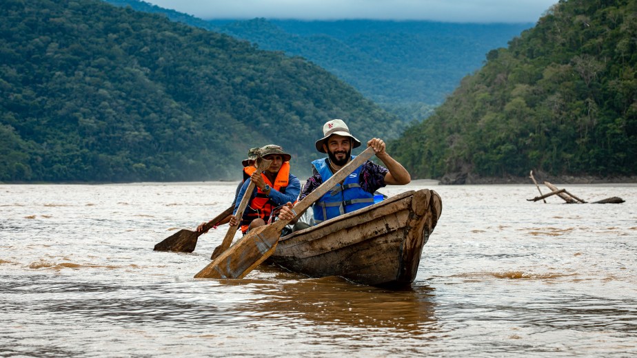 The Amazon Canoe Challenge: The Toughest South America Aventure