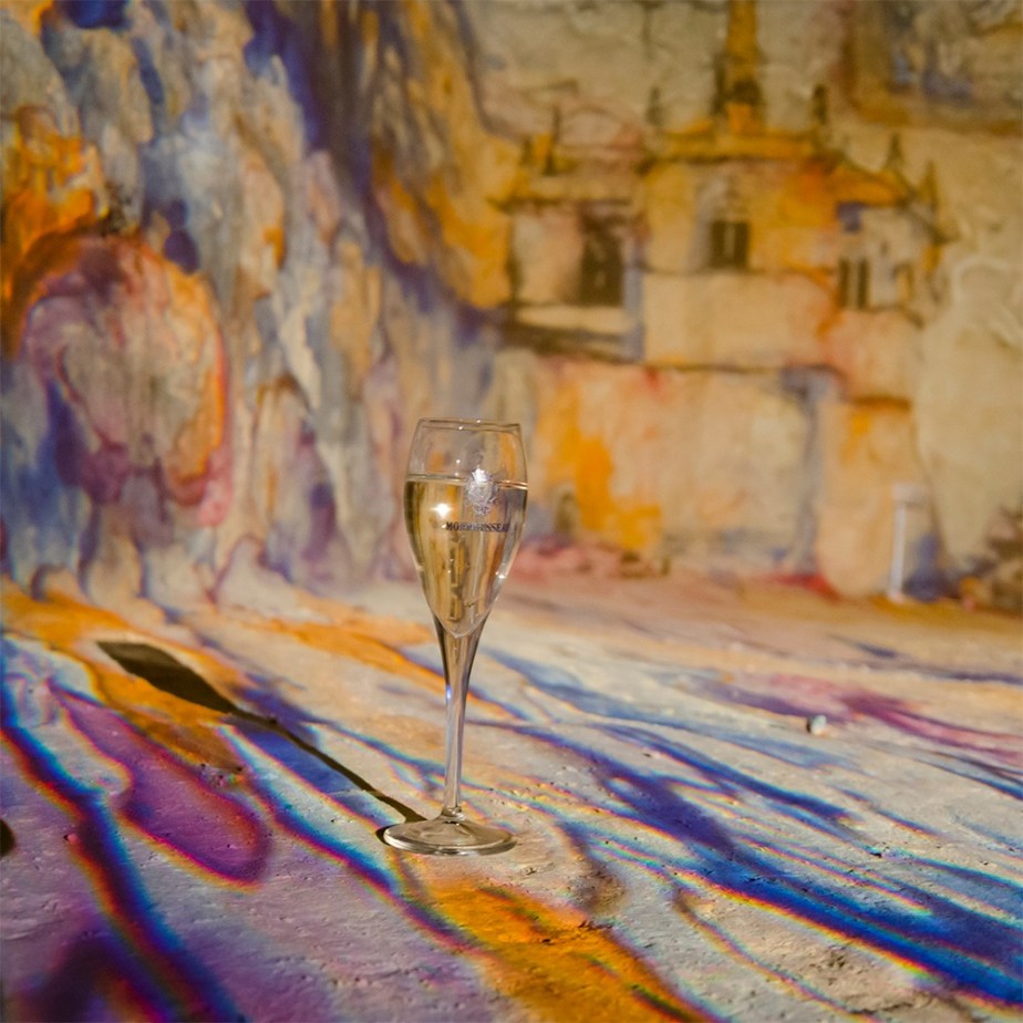 EXPERIENCE THE GASTRONOMY  OF THE LOIRE VALLEY