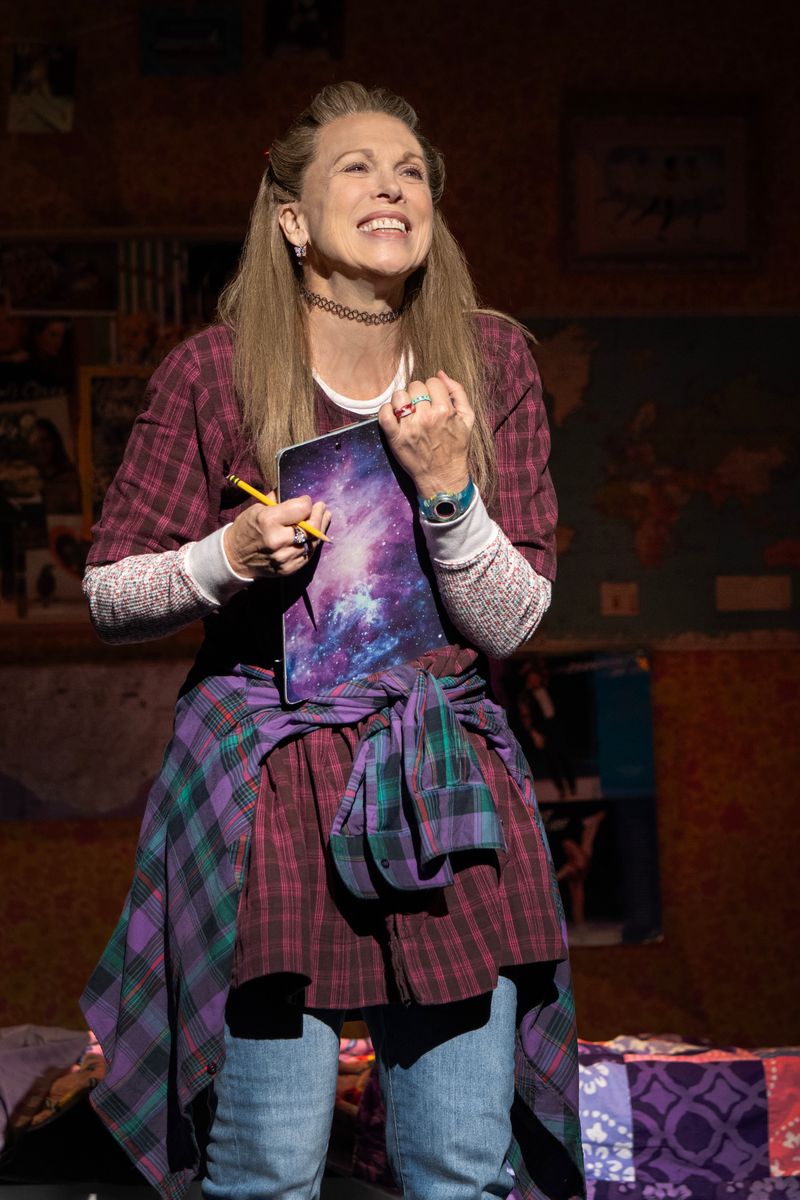 ‘Kimberly Akimbo’ lights up the stage at CIBC Theatre