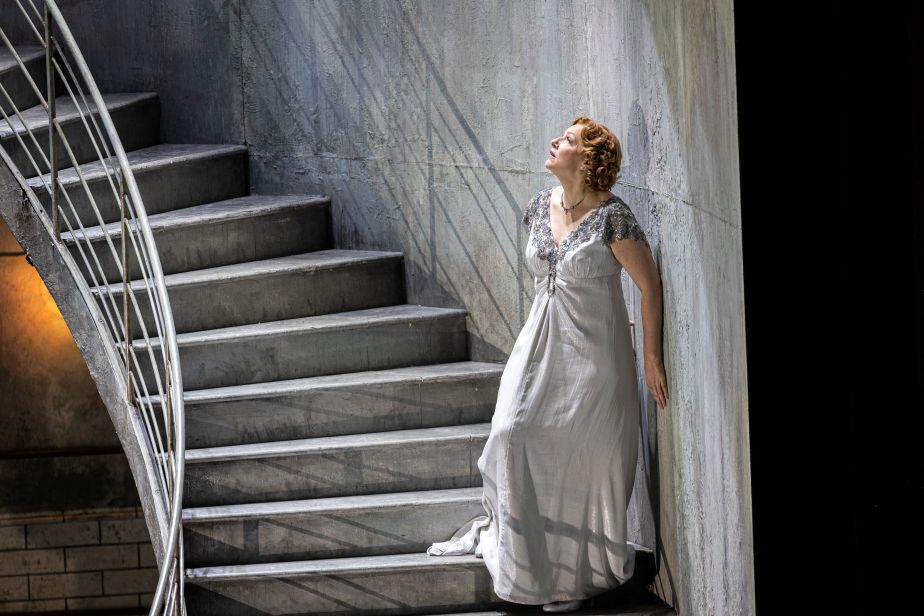 Lyric Opera of Chicago offers riveting  ‘Salome’