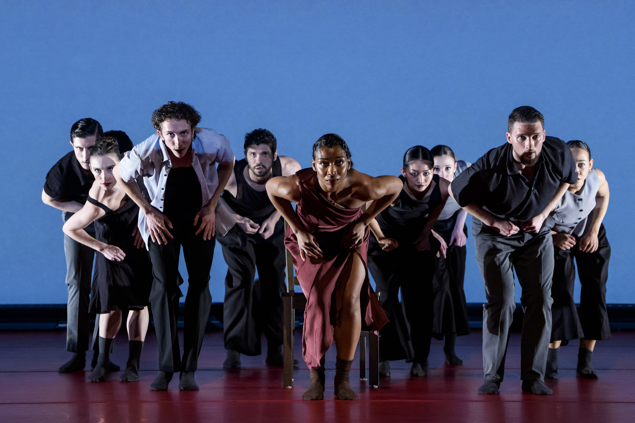 Dynamic choreography is showcased in ‘Mujeres’